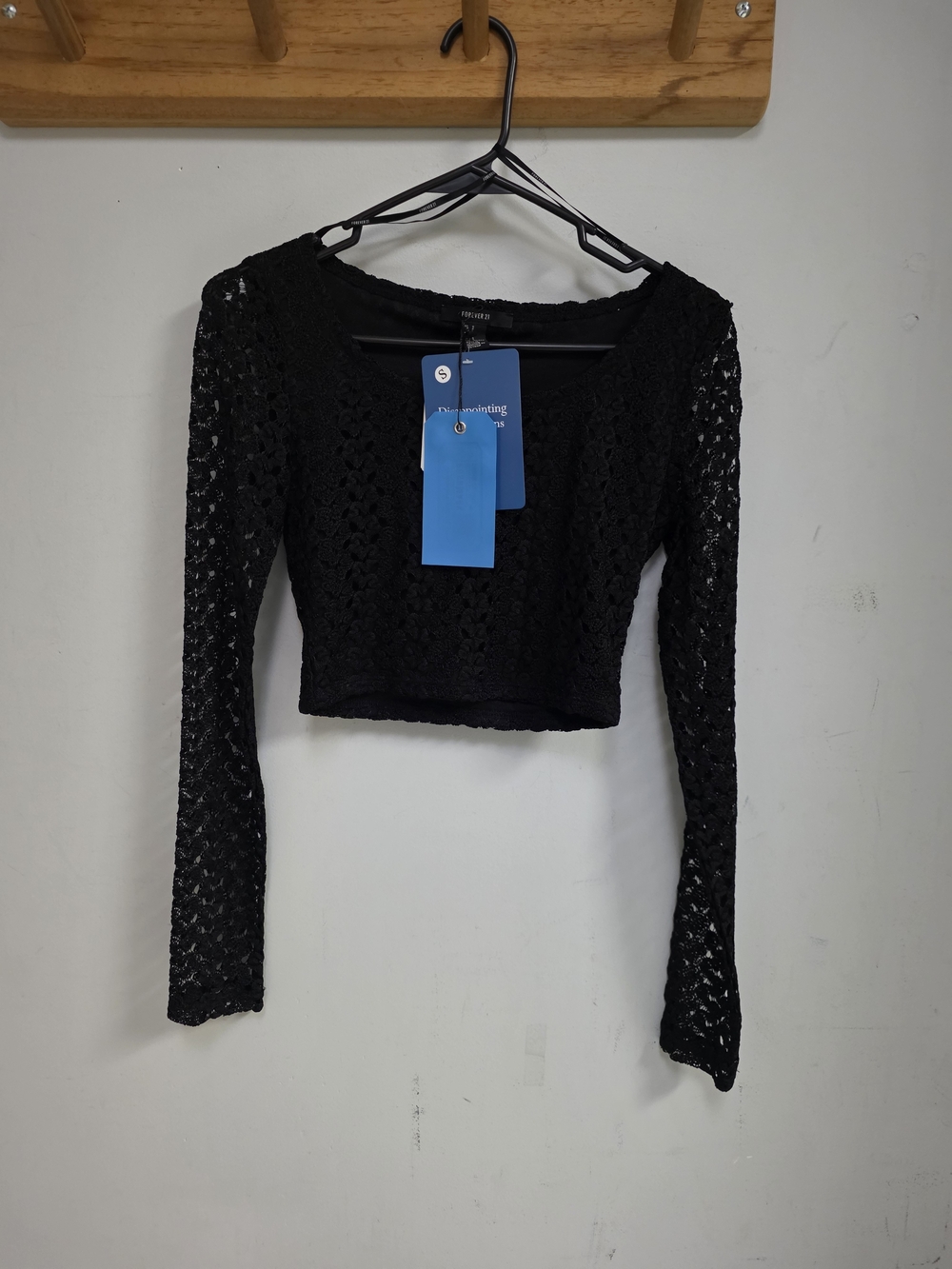 Forever 21 Black Lace Cropped Long-Sleeve Top